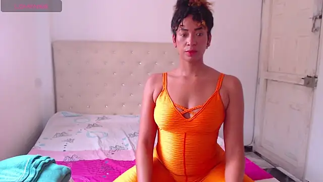 melisacruzz online show from January 19, 2025, 3:32 pm