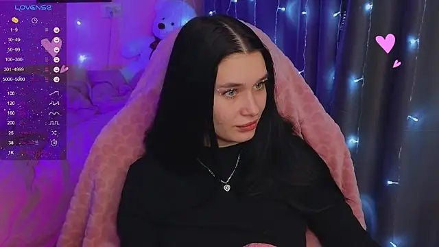 Amanda Tender online show from November 13, 2025, 11:03 pm