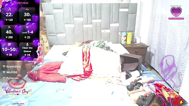 Snapshot of thickebonymilfF chatting on February 15, 2025, 4:14 am thickebonymilfF online show from February 15, 2025, 4:14 am