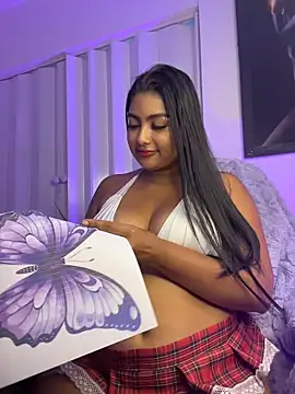 NatashaBrown12 online show from December 13, 2025, 8:36 pm