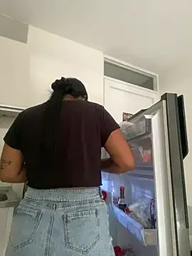 Snapshot of NatashaBrown12 chatting on March 19, 2026, 1:26 pm NatashaBrown12 online show from March 19, 2026, 1:26 pm