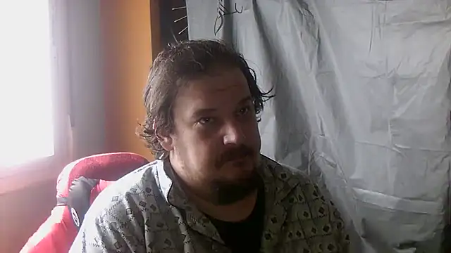 porkorossy online show from February 18, 2026, 8:21 am