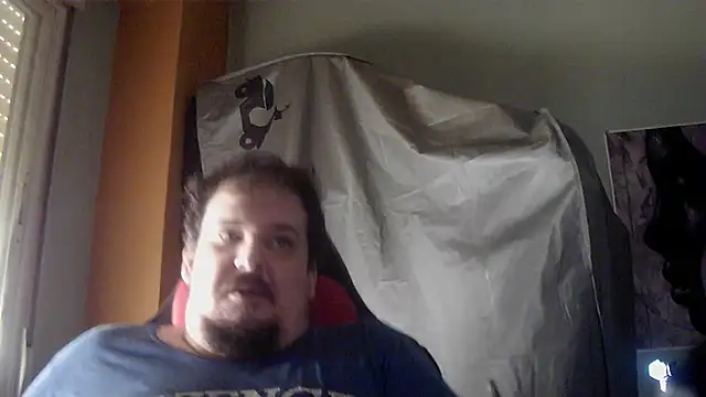 Snapshot of porkorossy chatting on June 4, 2026, 8:53 am porkorossy online show from June 4, 2026, 8:53 am