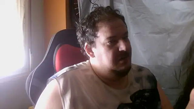 Snapshot of porkorossy chatting on June 15, 2026, 10:17 am porkorossy online show from June 15, 2026, 10:17 am
