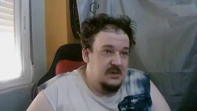 Snapshot of porkorossy chatting on June 16, 2026, 10:29 am porkorossy online show from June 16, 2026, 10:29 am