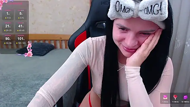 JuicyJess online show from November 25, 2025, 8:31 pm