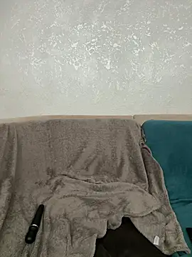 JuicyJess online show from April 24, 2026, 8:00 pm