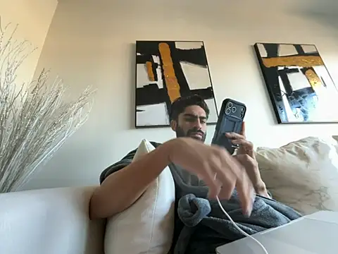 Snapshot of Carlos-195- chatting on October 6, 2025, 2:58 pm Carlos-195- online show from October 6, 2025, 2:58 pm