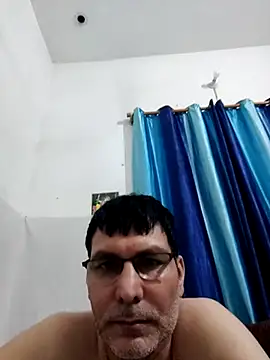 Snapshot of ZIMMY25 chatting on June 23, 2026, 7:34 pm ZIMMY25 online show from June 23, 2026, 7:34 pm