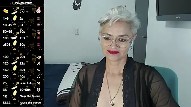 scarlett paris22 online show from March 5, 2025, 2:46 am