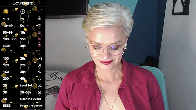 scarlett paris22 online show from March 23, 2025, 12:04 am