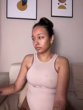 DianaHopson online show from July 10, 2026, 10:51 am