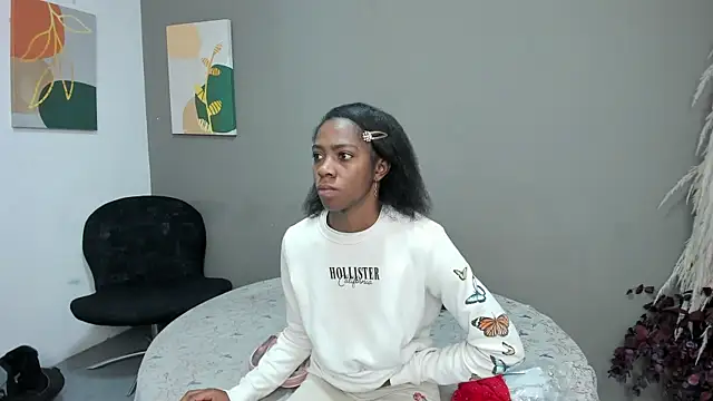 Shanelle   online show from December 22, 2025, 11:51 am