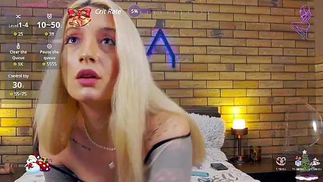 Ella Charm online show from December 28, 2024, 10:02 pm