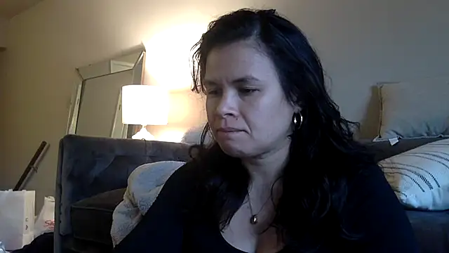 meepicgirl online show from March 8, 2026, 12:53 pm