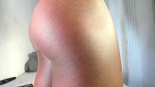 ebonnyygoddes online show from October 9, 2025, 7:01 pm