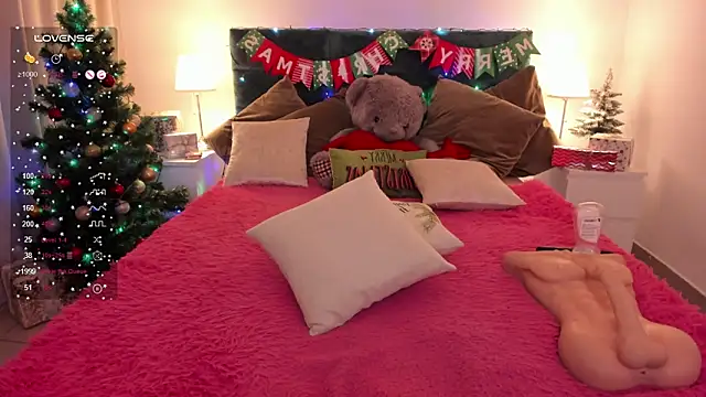 missAngellina online show from December 25, 2024, 5:58 am