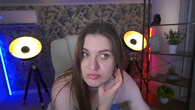 EmmyCharmm online show from June 26, 2026, 5:45 am