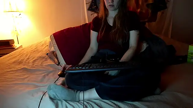 xxpixeyxx online show from March 1, 2025, 2:04 am