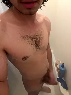 demonslayerr999 online show from January 8, 2026, 5:32 am