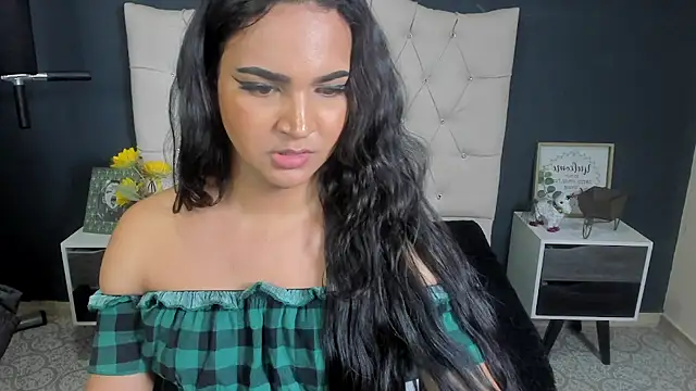 Andrys  online show from February 19, 2025, 8:41 pm