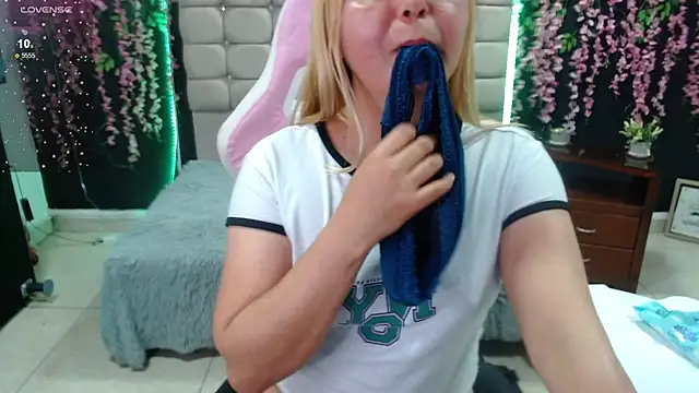 rose meyer online show from December 6, 2024, 9:35 pm