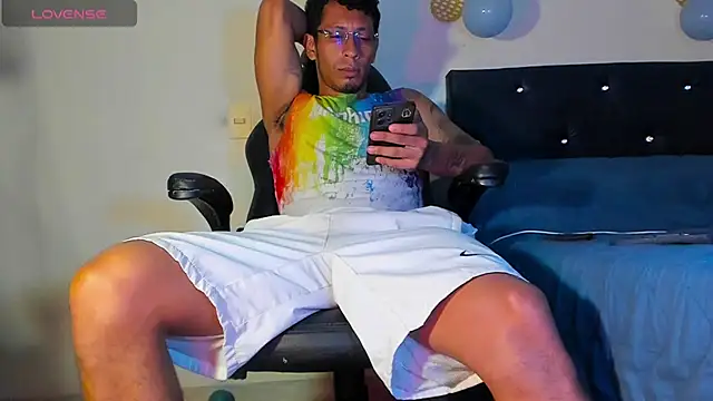 FuckHardlove online show from January 16, 2025, 9:40 pm