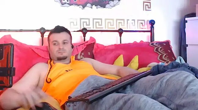 erotico69xxx online show from January 1, 2025, 5:00 pm