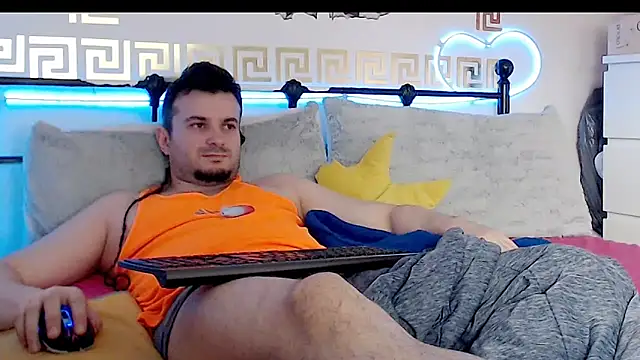 erotico69xxx online show from September 21, 2025, 12:40 pm