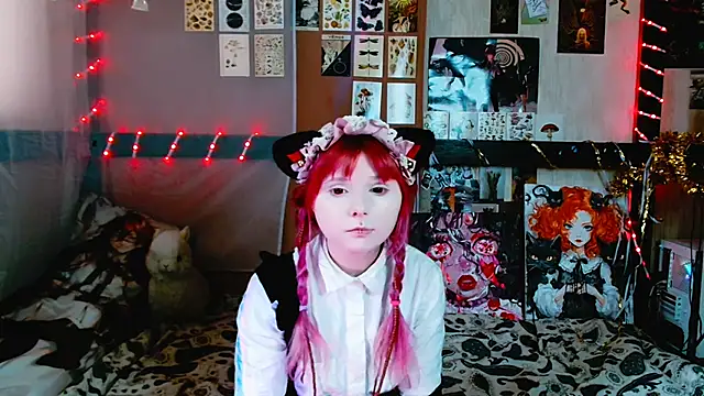 Usagi Blush  online show from February 22, 2025, 11:24 am