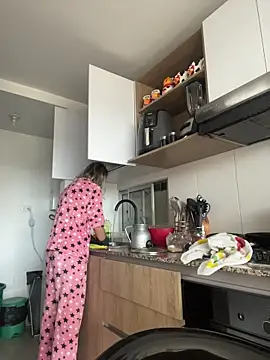 Ameellie online show from February 22, 2026, 6:17 pm