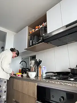 Ameellie online show from March 12, 2026, 3:51 pm