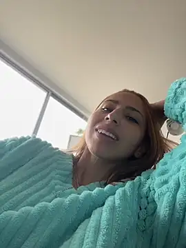Ameellie online show from June 16, 2026, 4:42 pm