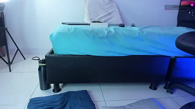 Mia depp online show from March 11, 2025, 10:53 pm