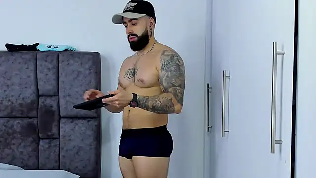 Zack Froone online show from February 24, 2025, 1:42 pm