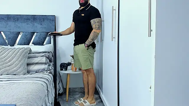 Zack Froone online show from November 28, 2025, 12:30 pm