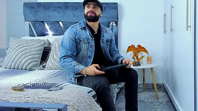 Zack Froone online show from February 18, 2026, 12:56 pm