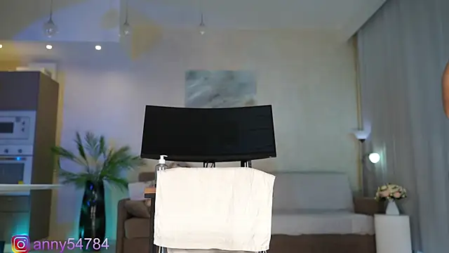 anny54784 online show from May 10, 2026, 4:17 am
