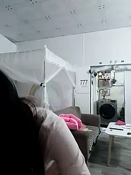 I AM NOT A SLUT online show from December 14, 2024, 6:35 am