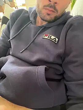 Snapshot of athenphysics chatting on March 8, 2026, 11:14 am athenphysics online show from March 8, 2026, 11:14 am