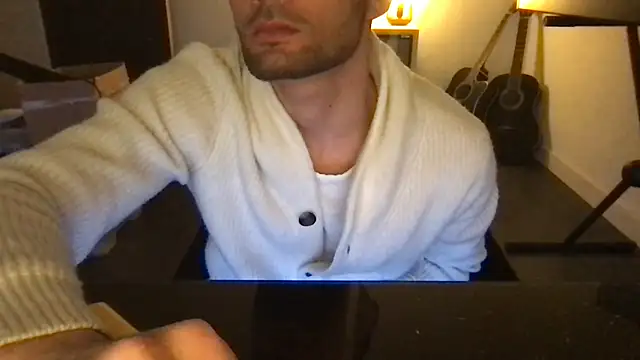 Snapshot of athenphysics chatting on March 28, 2026, 9:58 pm athenphysics online show from March 28, 2026, 9:58 pm