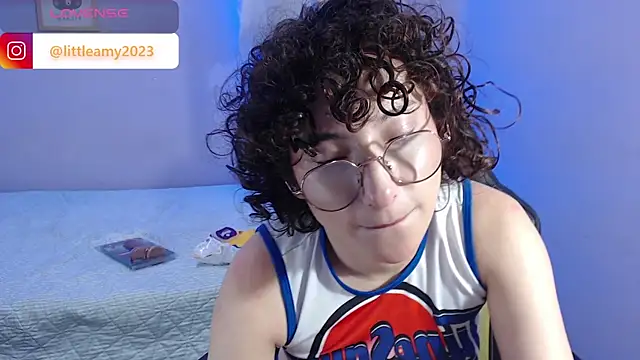 little  amy  online show from January 27, 2025, 4:11 pm