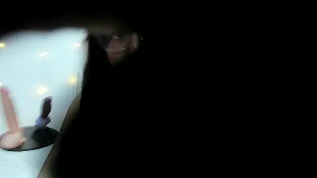 natacha wolf online show from March 18, 2026, 11:08 pm