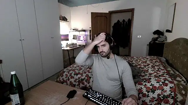 Alexox02 online show from January 4, 2025, 5:47 pm