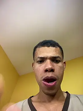 MoiseXxx 777 online show from January 25, 2025, 6:34 am