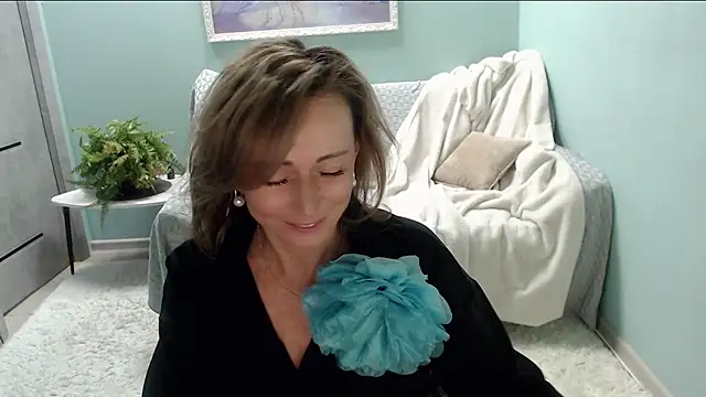 HornyMilf 777 online show from March 16, 2025, 12:22 pm