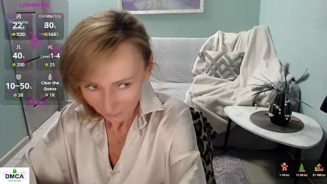 HornyMilf 777 online show from May 29, 2026, 5:38 am