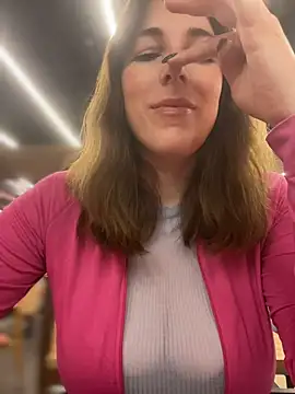 MommmyYummy online show from March 20, 2026, 10:42 am