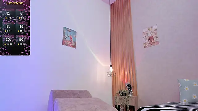 Snapshot of PawgGirl18 chatting on February 25, 2025, 2:11 pm PawgGirl18 online show from February 25, 2025, 2:11 pm
