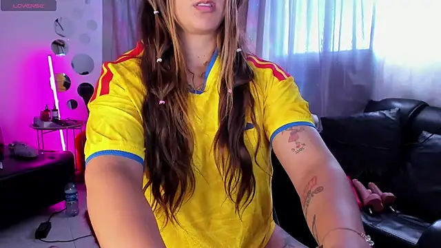 Natasha Wilde  online show from June 23, 2026, 8:51 pm